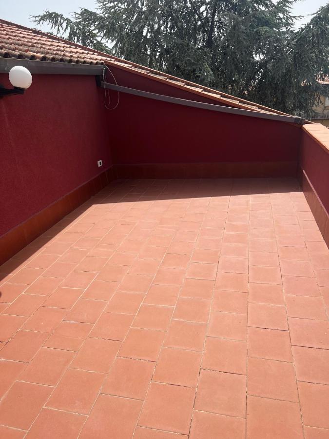 Casa Vacanze Volpe Dell'Etna นีโกโลซี ภายนอก รูปภาพ
